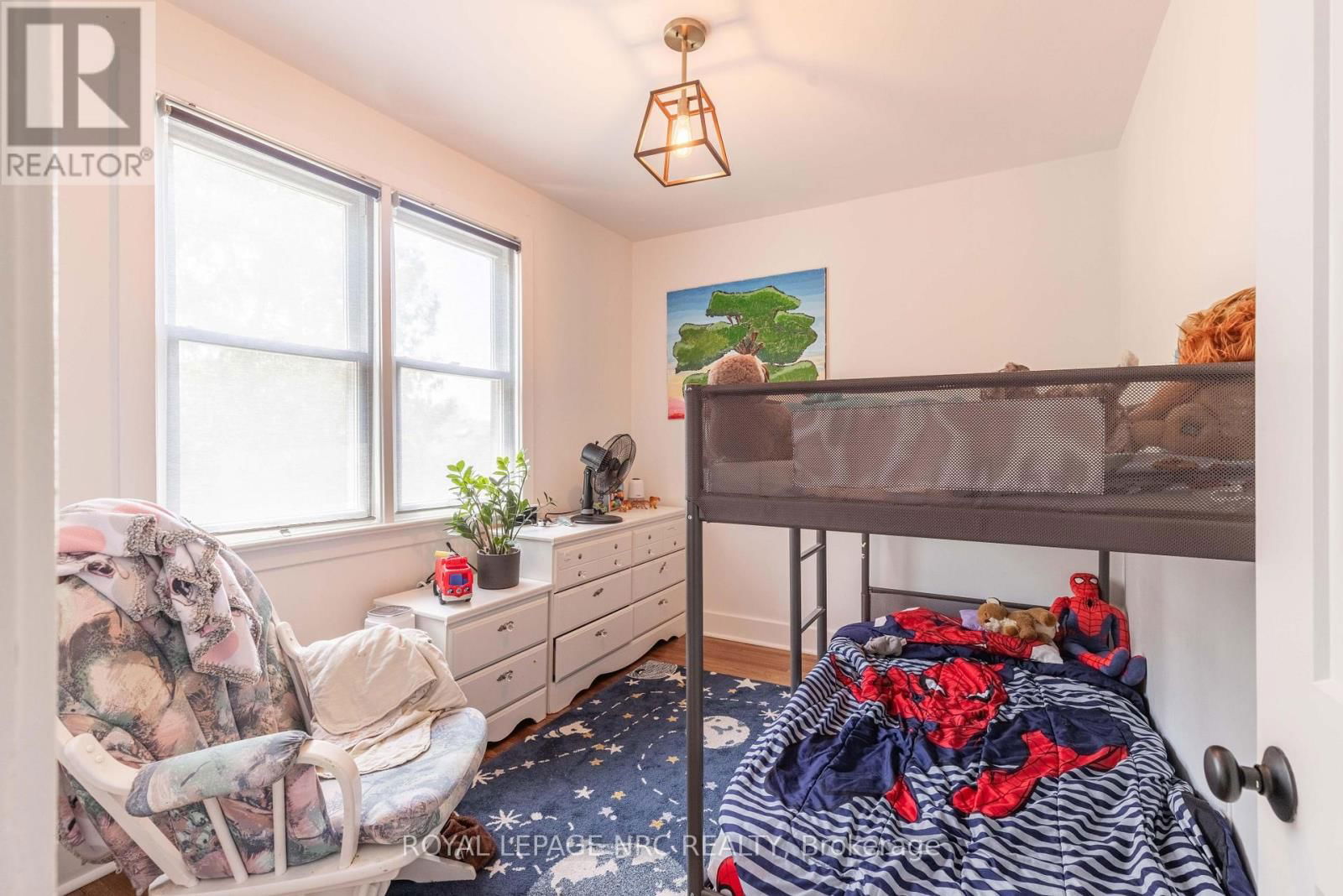 9 MCDONALD STREET Image 21
