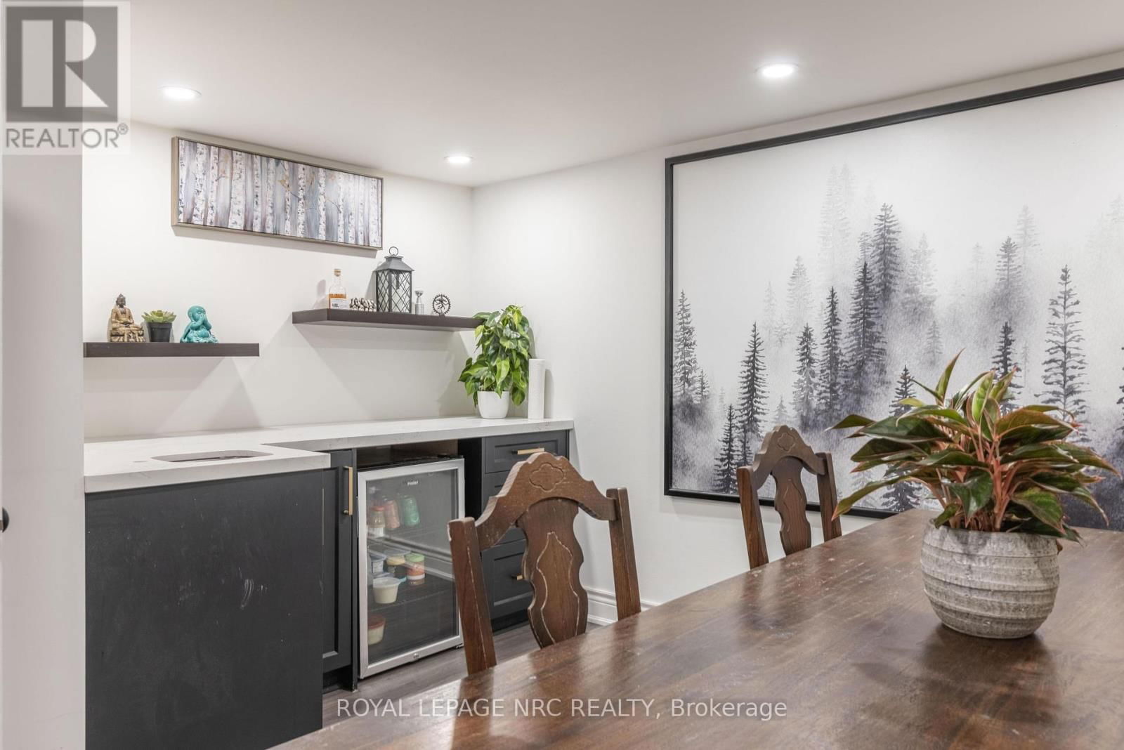 9 MCDONALD STREET Image 25