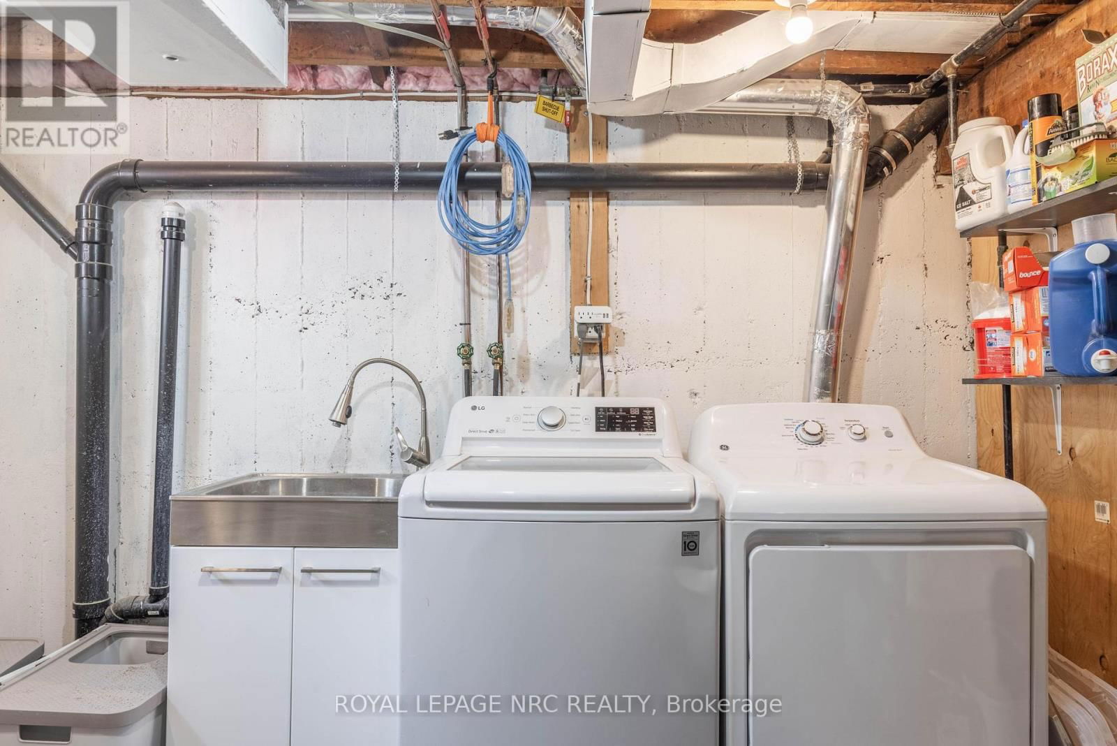 9 MCDONALD STREET Image 27