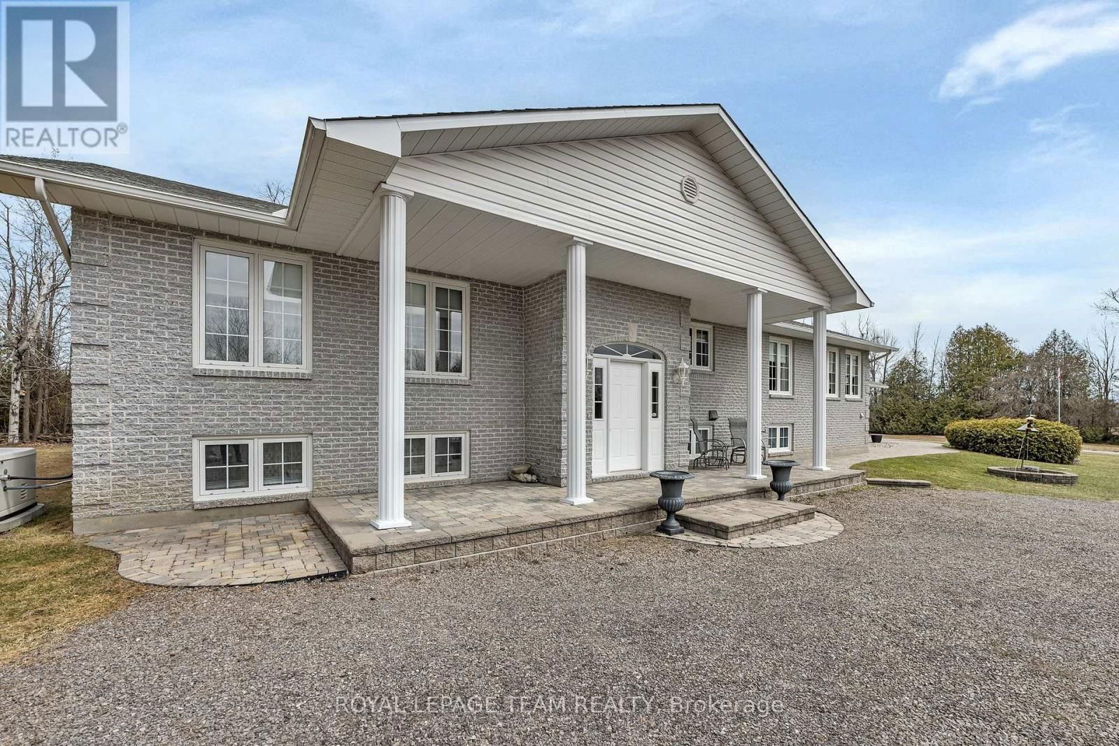 1961 MANOTICK STATION ROAD Image 1