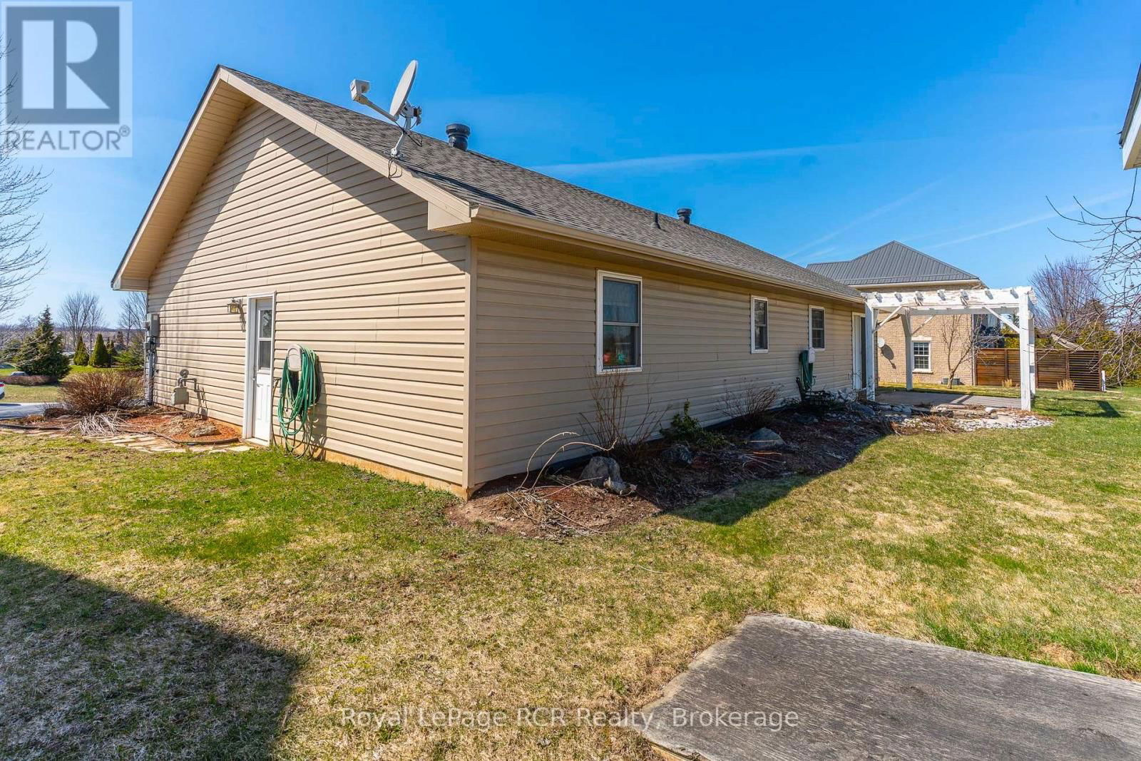 87 HEATHER LYNN BOULEVARD Image 23
