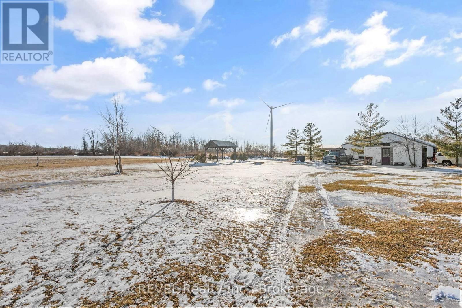 2378 NORTH SHORE DRIVE Image 44