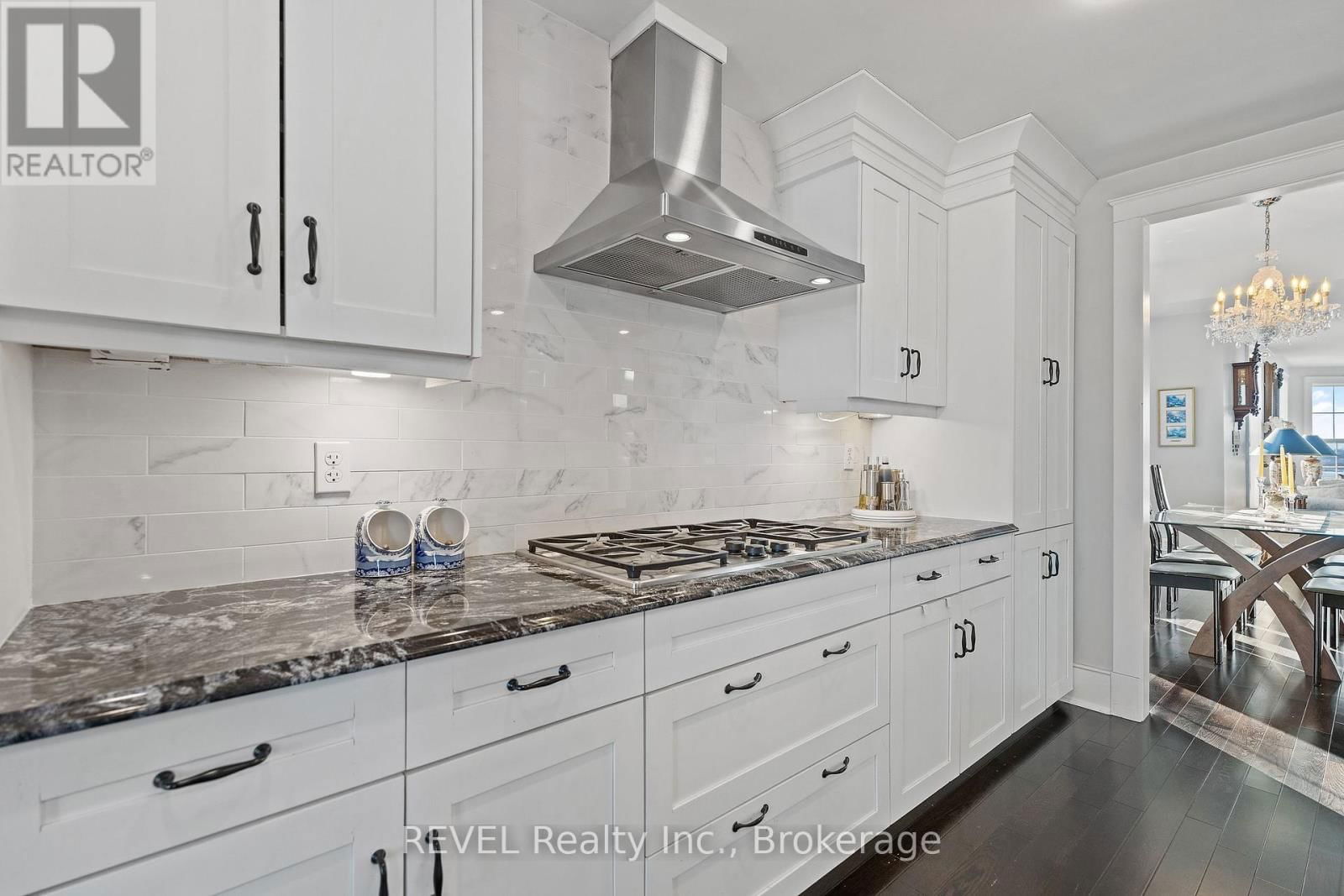 2378 NORTH SHORE DRIVE Image 9