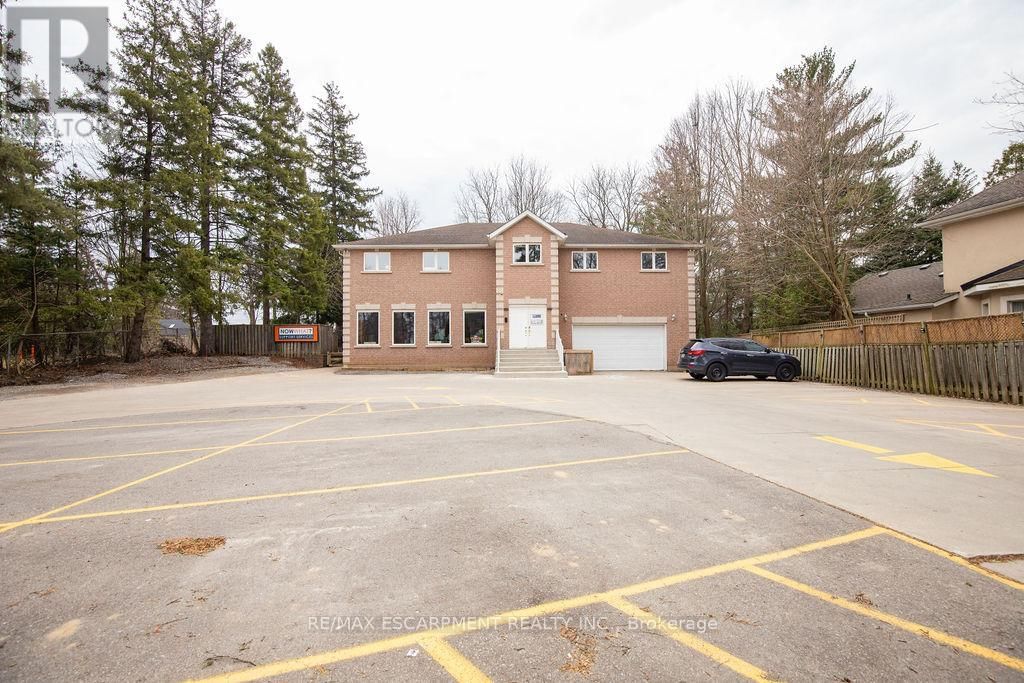 144 WILSON STREET EAST Image 2