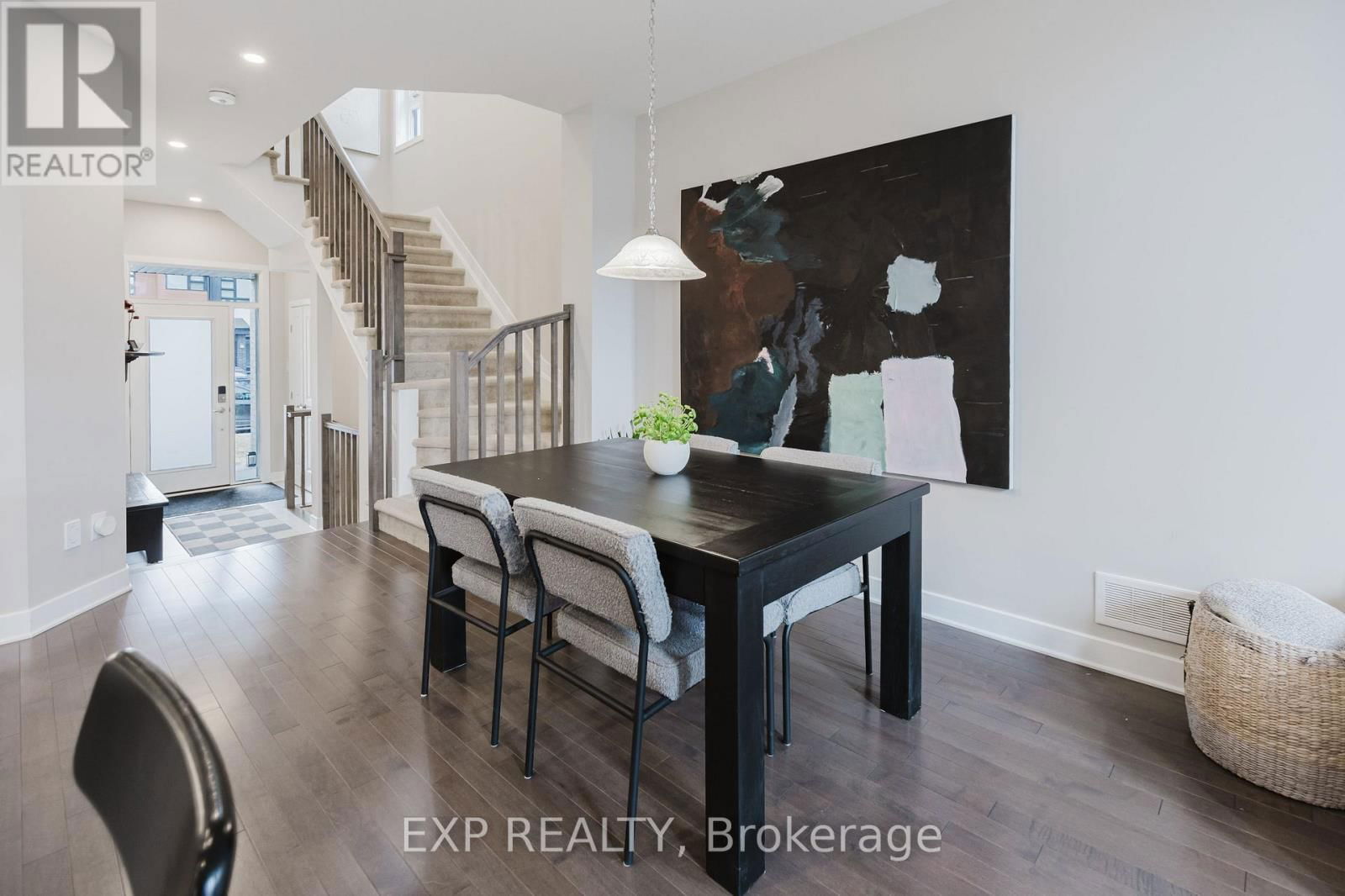 726 TWIST WAY Image 14