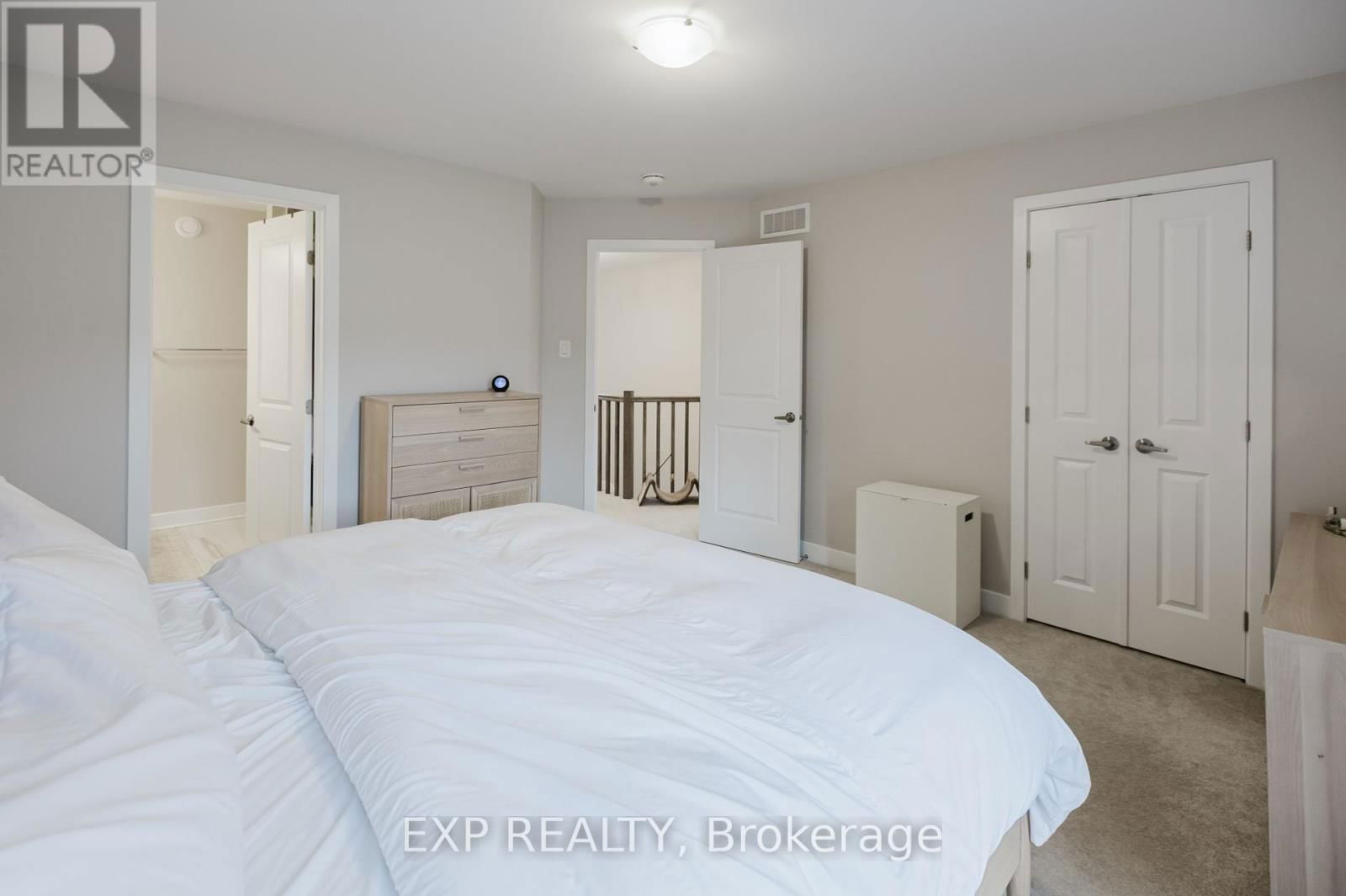 726 TWIST WAY Image 22