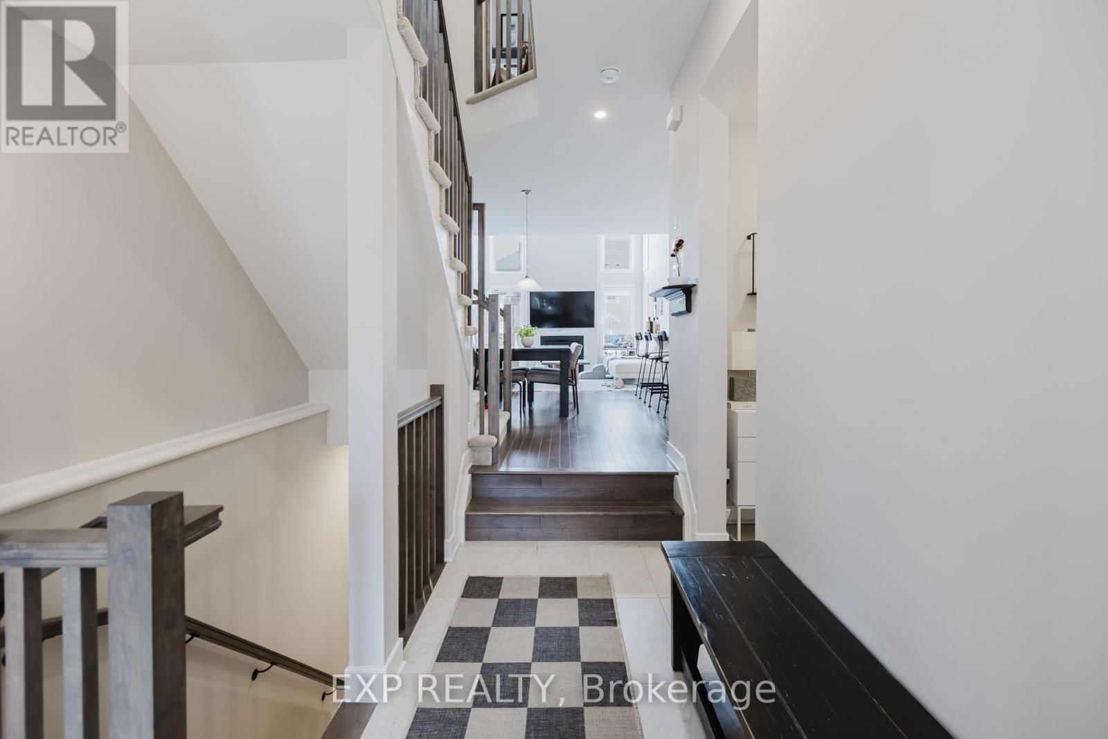 726 TWIST WAY Image 4