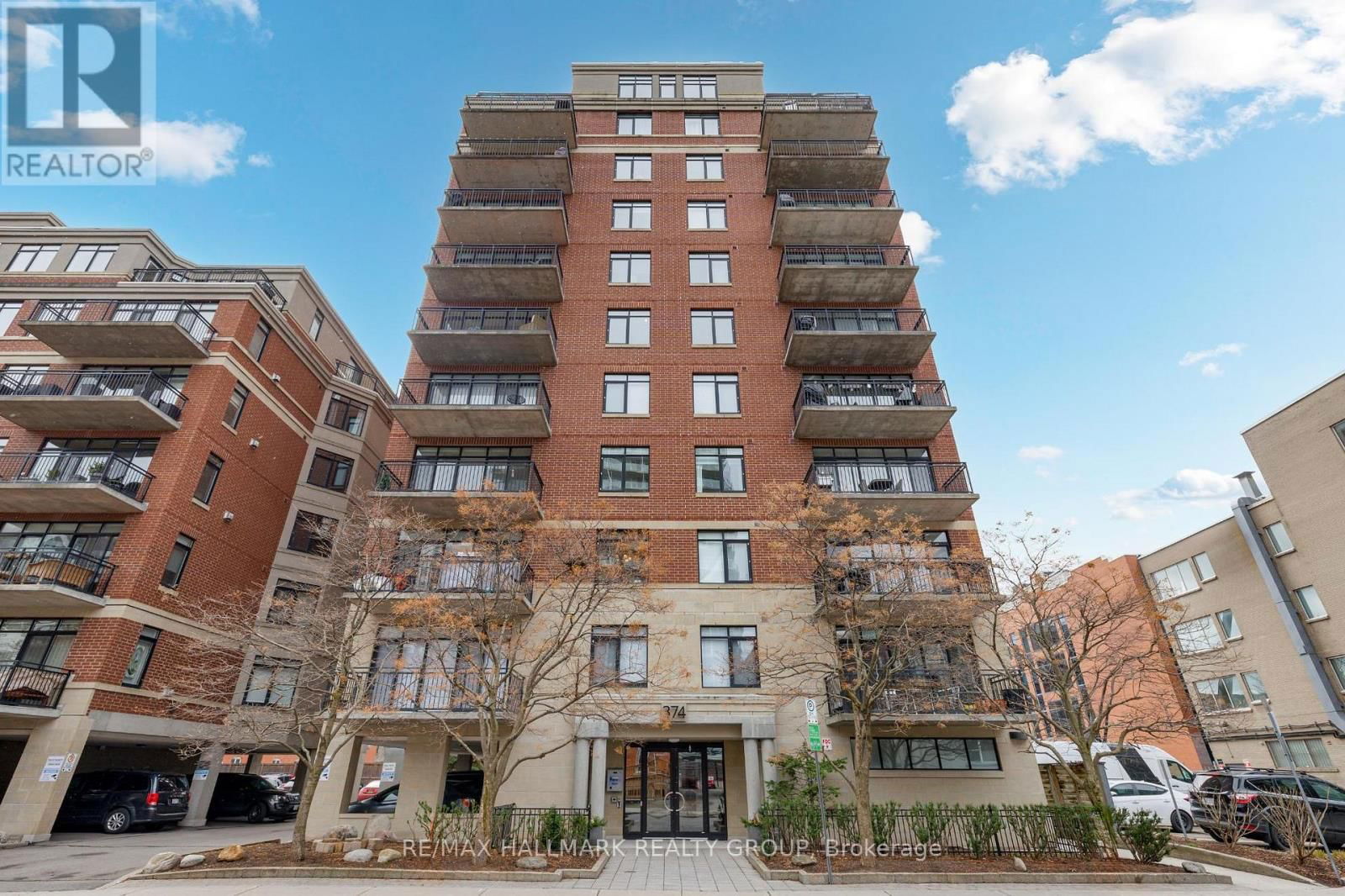 602 - 374 COOPER STREET Image 1