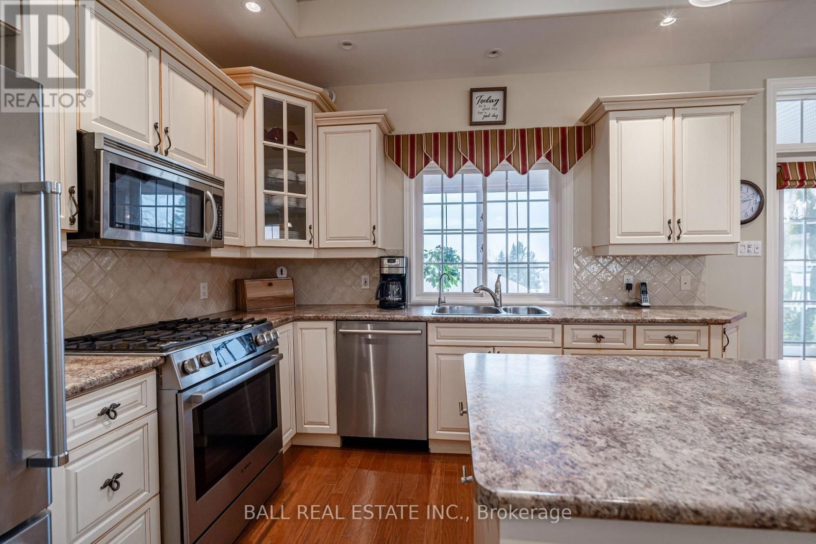 168 BICK STREET Image 14
