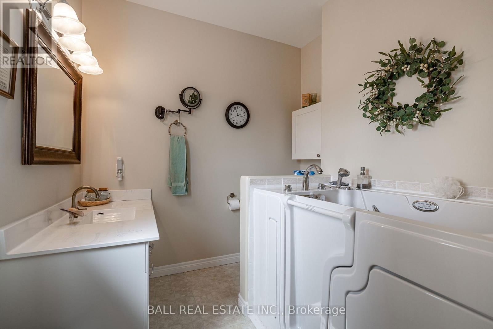 168 BICK STREET Image 21