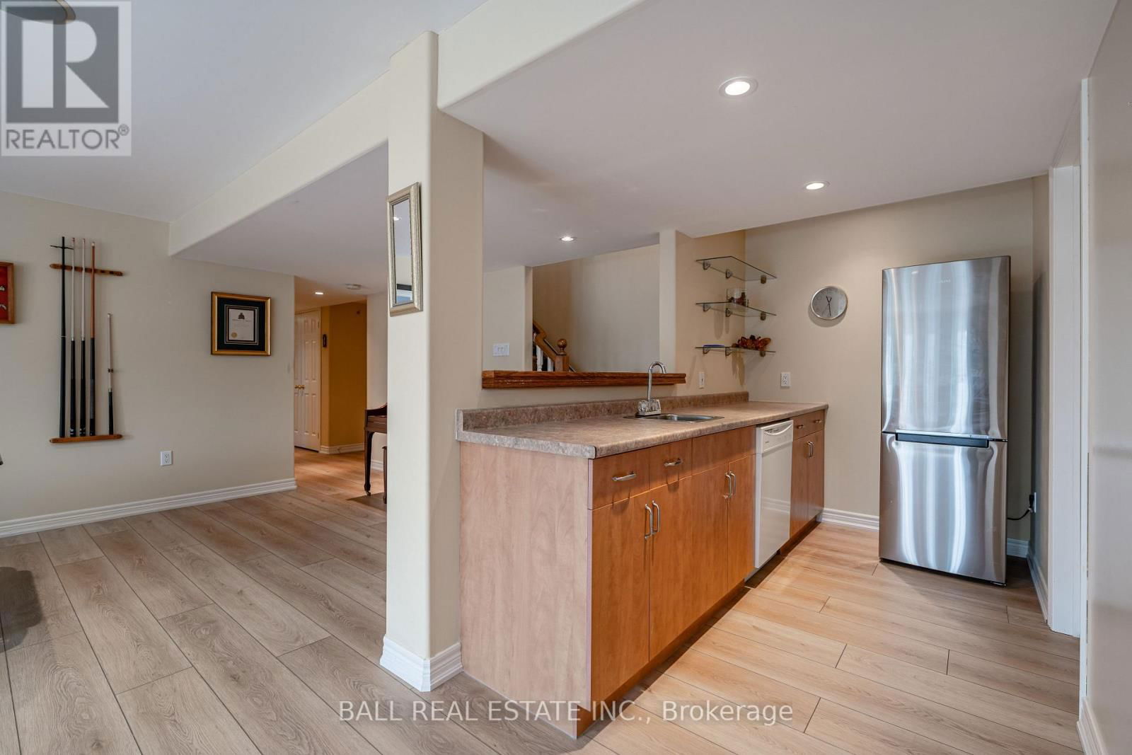 168 BICK STREET Image 25