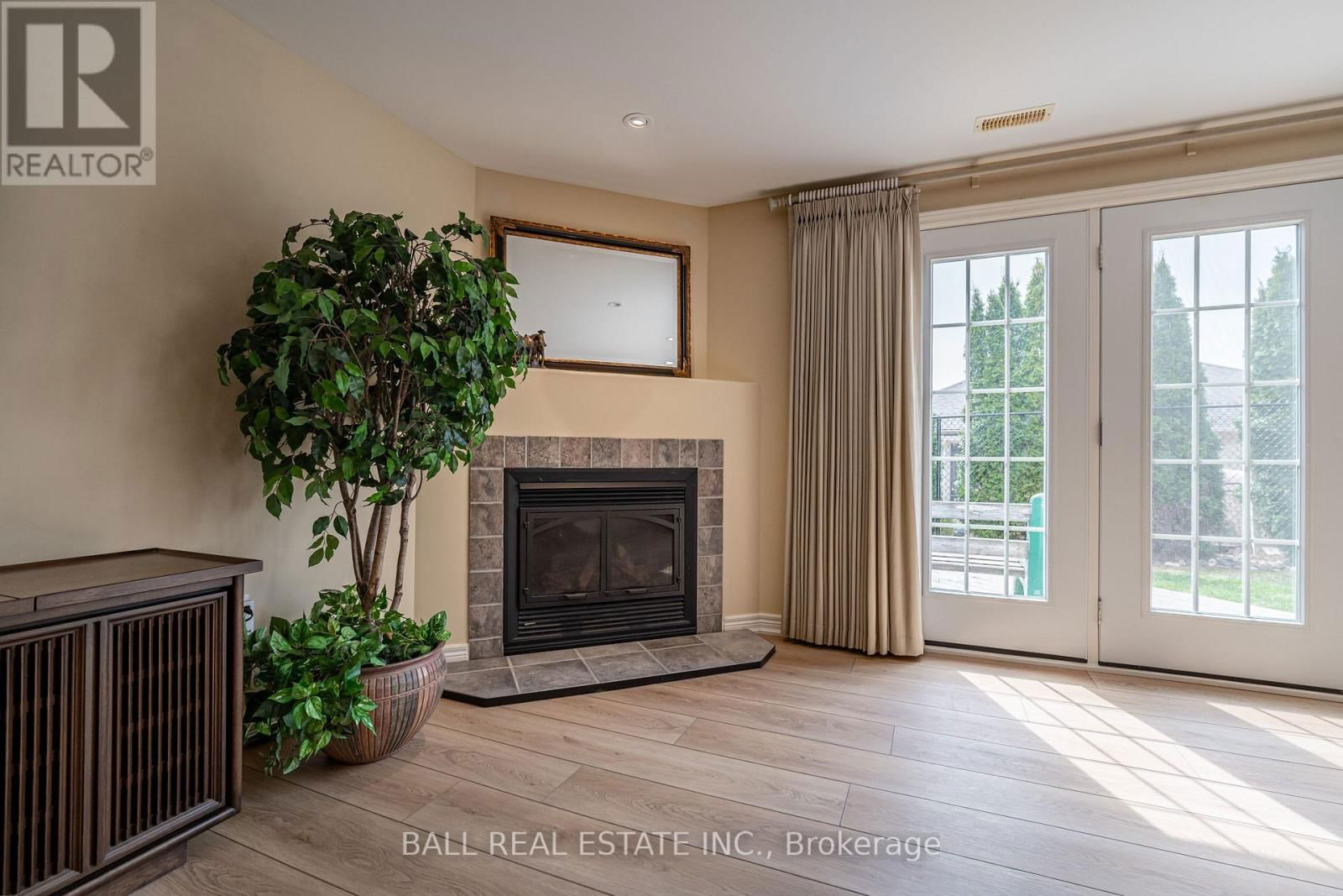 168 BICK STREET Image 26