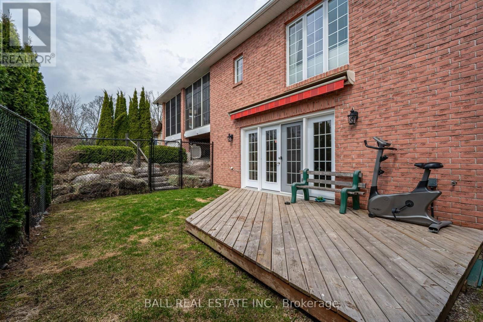 168 BICK STREET Image 31