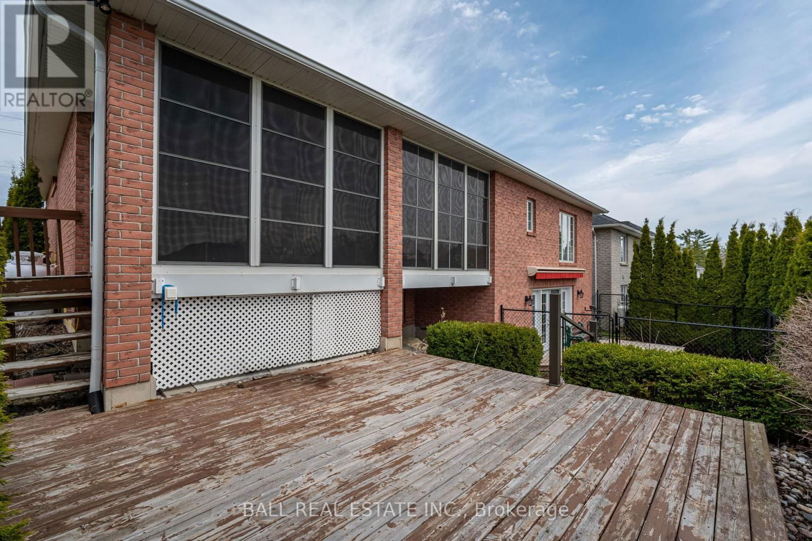 168 BICK STREET Image 33