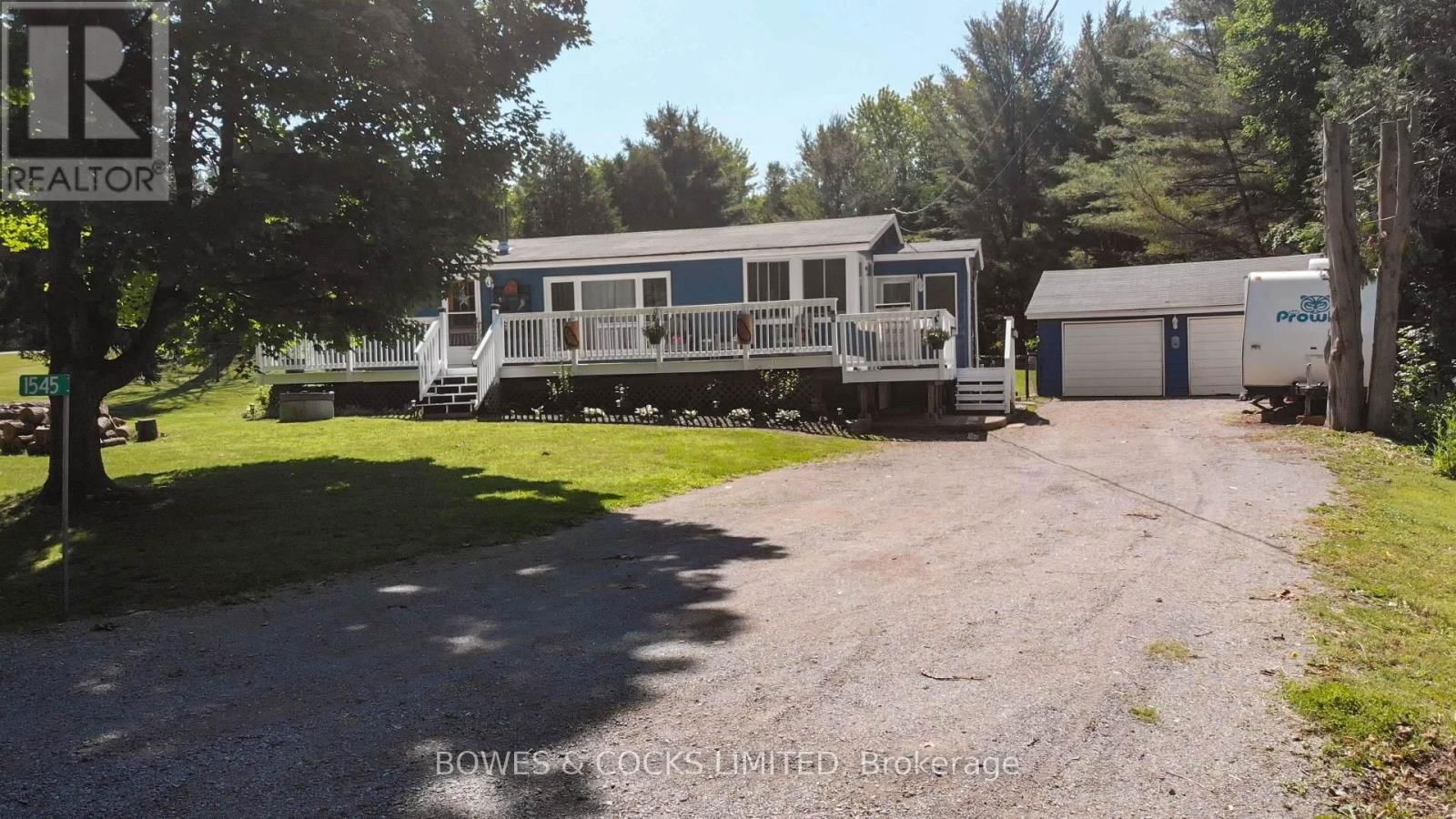 1545 WESTVIEW CRESCENT Image 2
