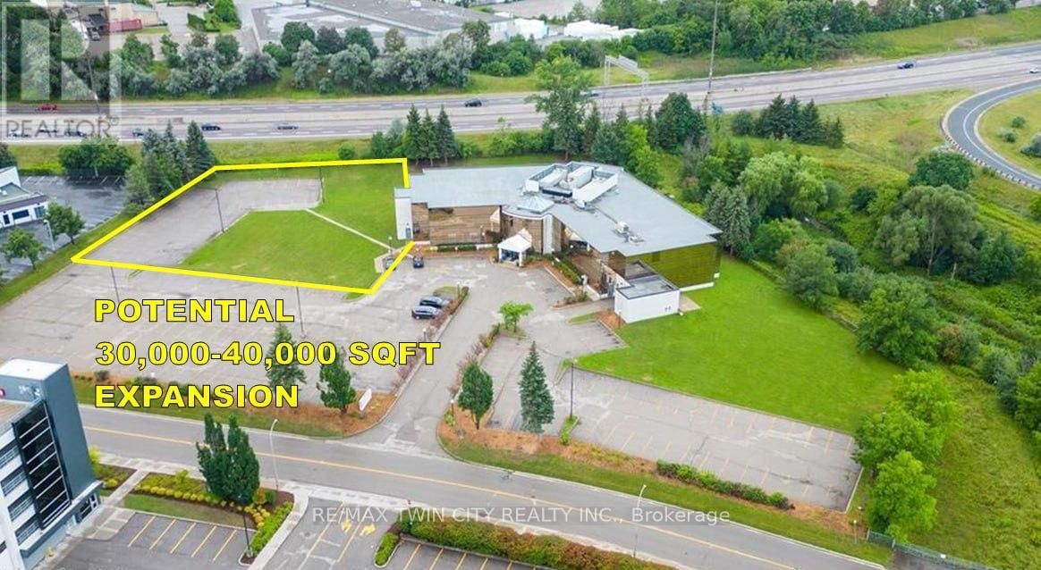 575 RIVERBEND DRIVE Image 1