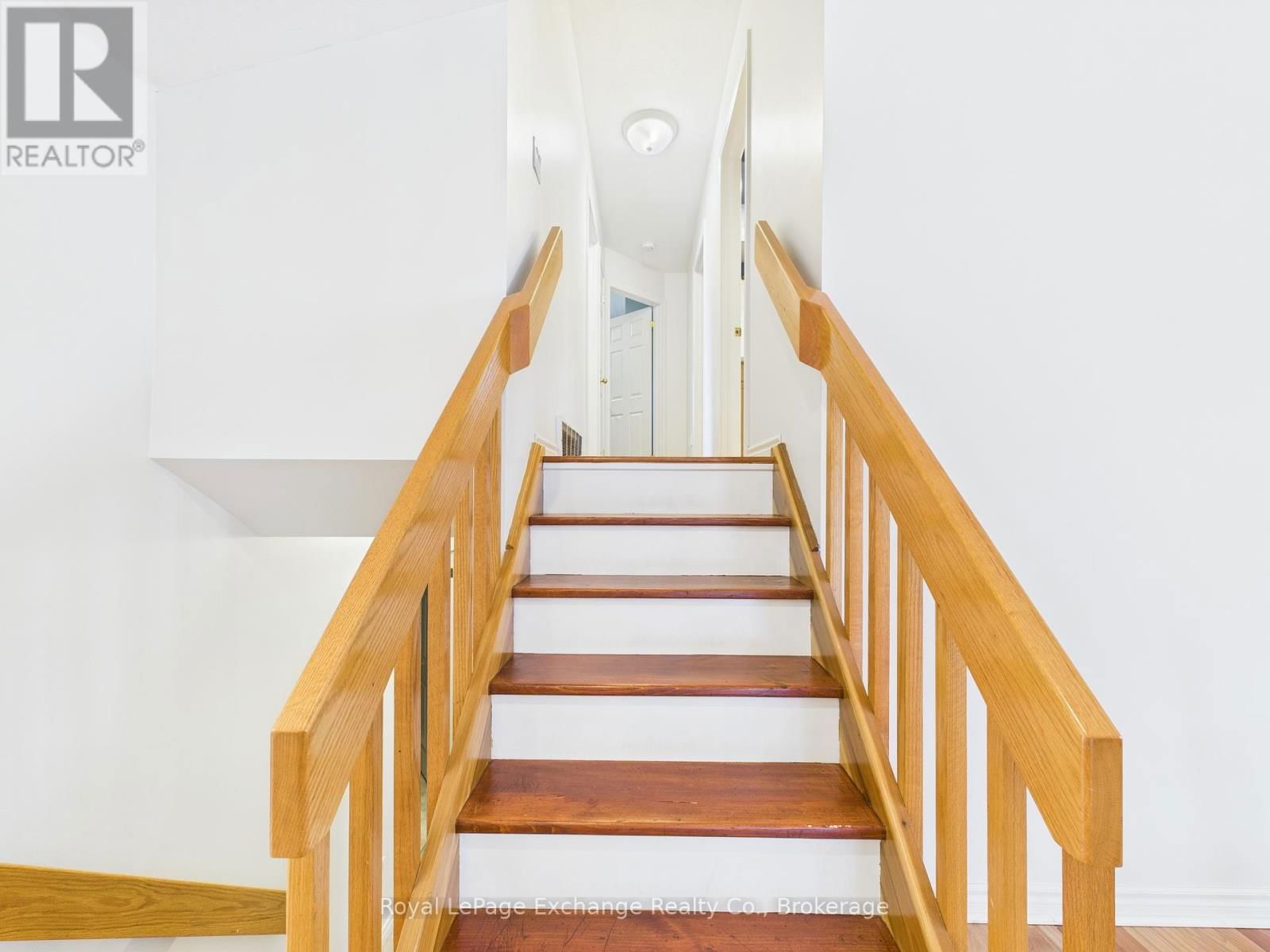 172 PARK DRIVE Image 15