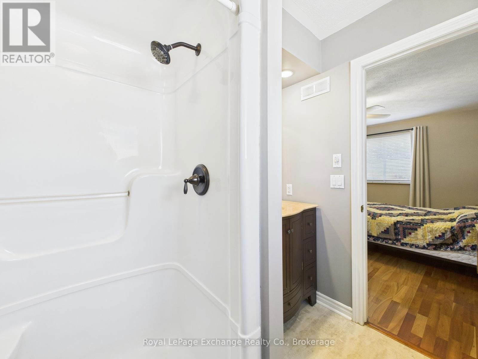 172 PARK DRIVE Image 22