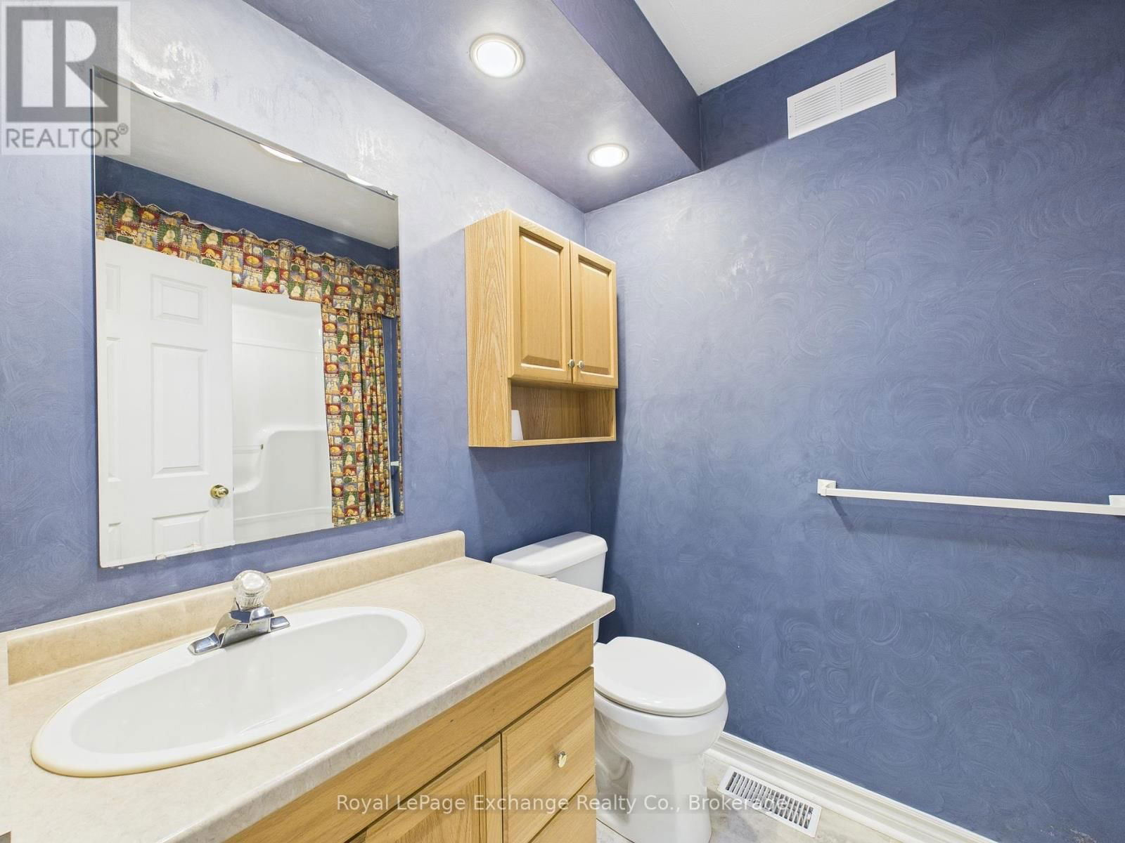 172 PARK DRIVE Image 26