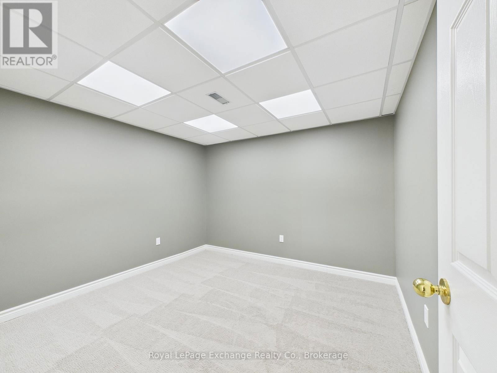 172 PARK DRIVE Image 30