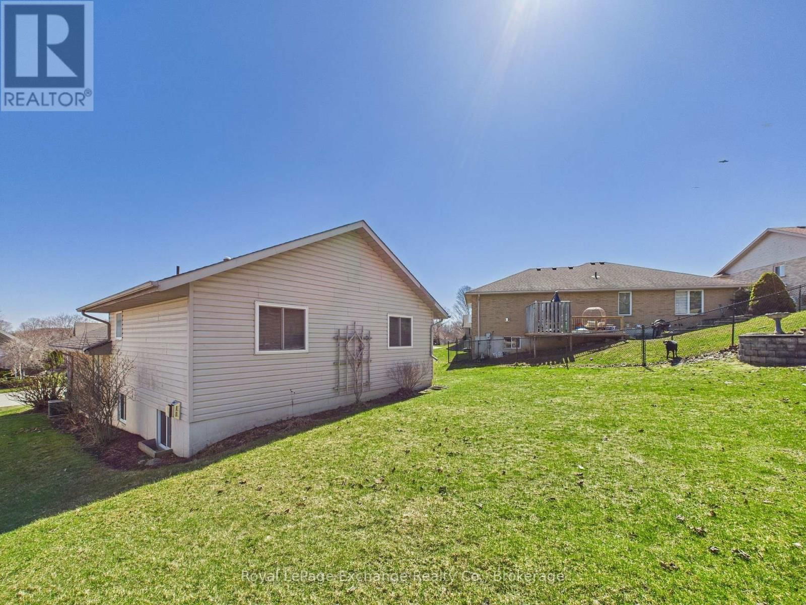 172 PARK DRIVE Image 43