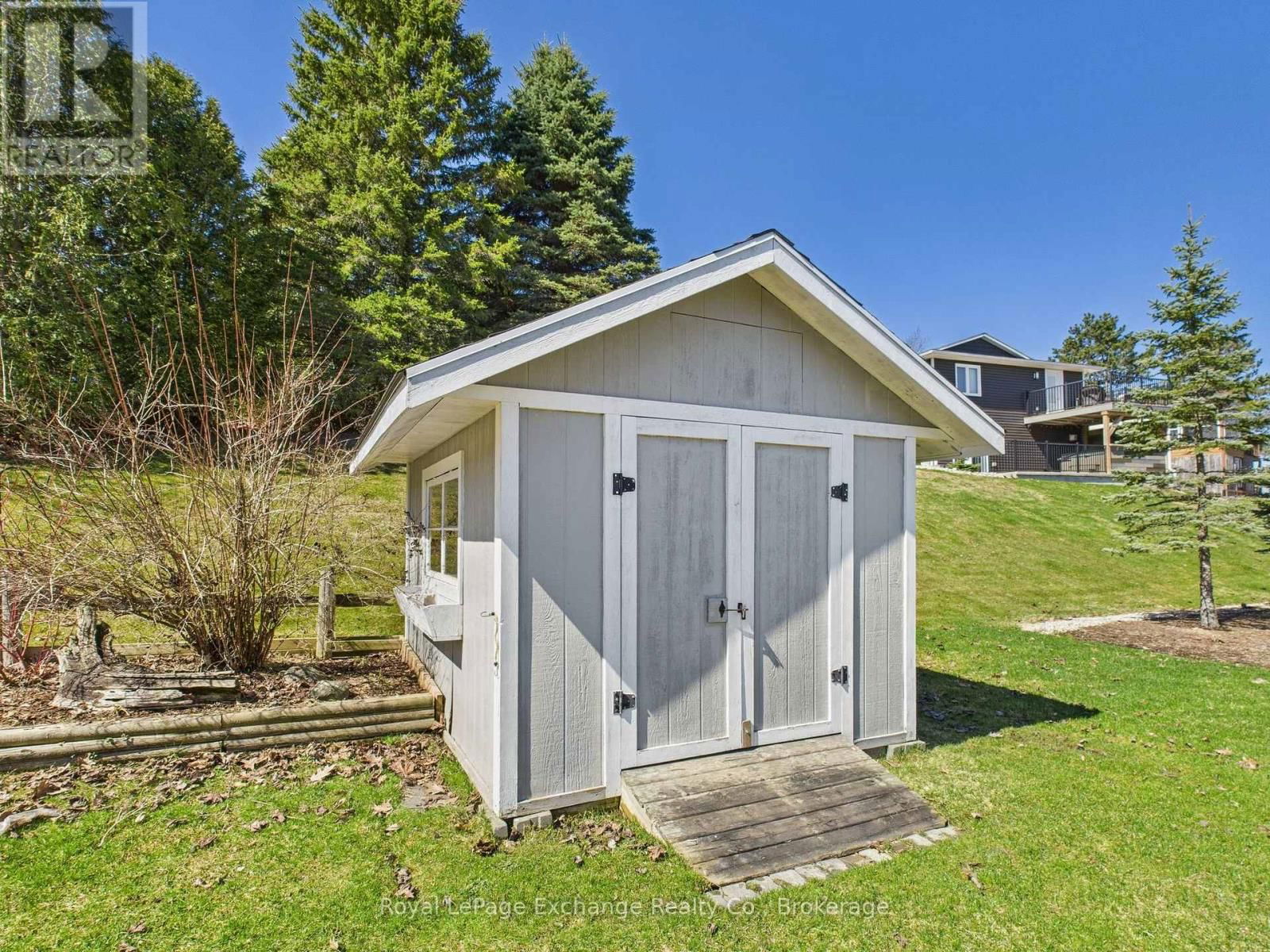 172 PARK DRIVE Image 45