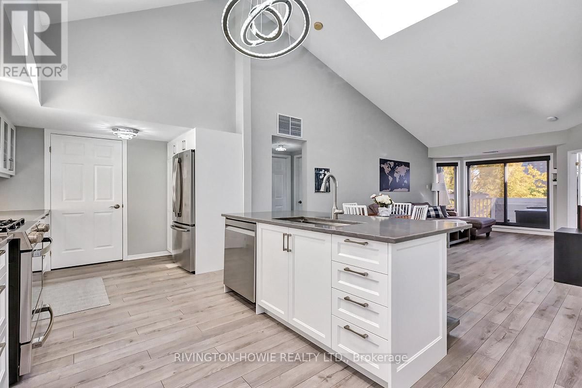 36 ROBSON COURT Image 13