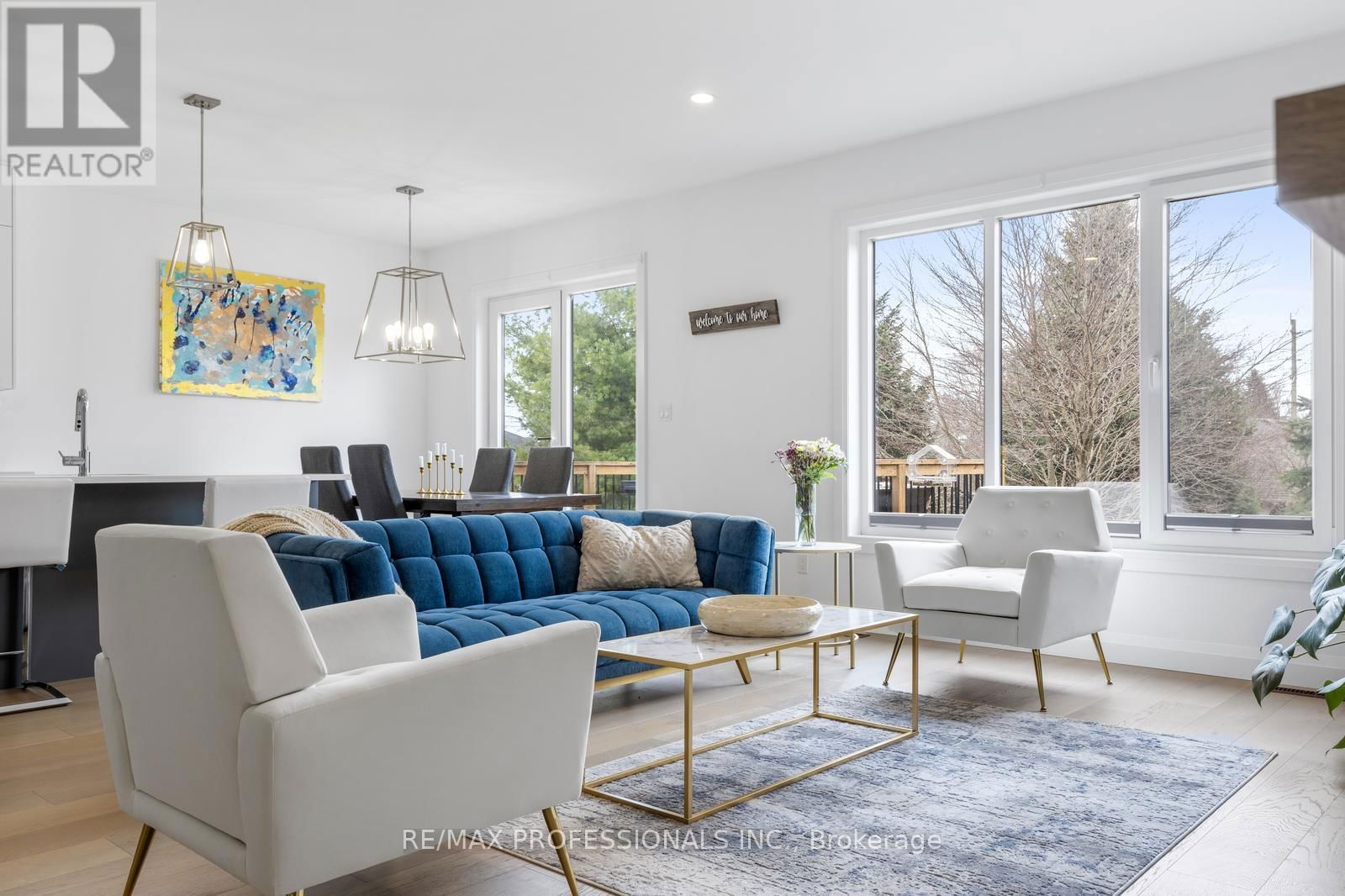 20 ALEXANDER CIRCLE Image 6