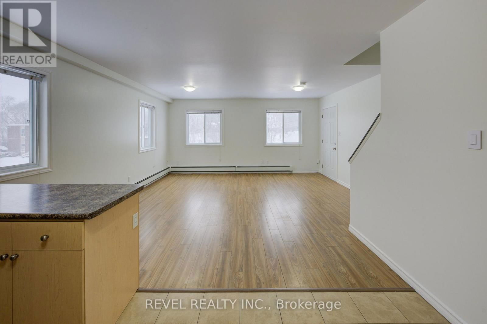 2 - 20 PULESTON STREET Image 5