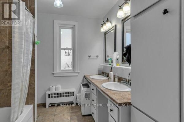 789 PORTSMOUTH AVENUE Image 11