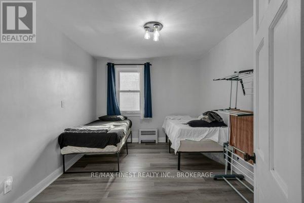 789 PORTSMOUTH AVENUE Image 12