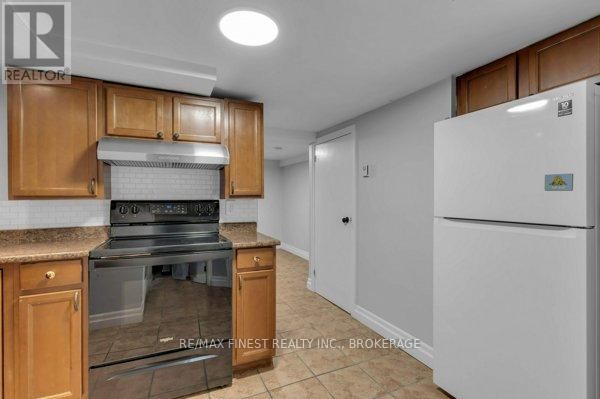 789 PORTSMOUTH AVENUE Image 50