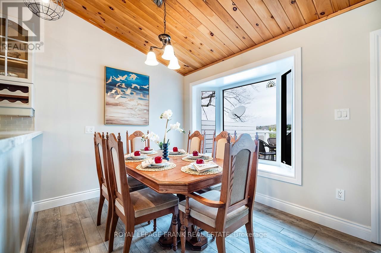 25 SHELLEY DRIVE Image 15
