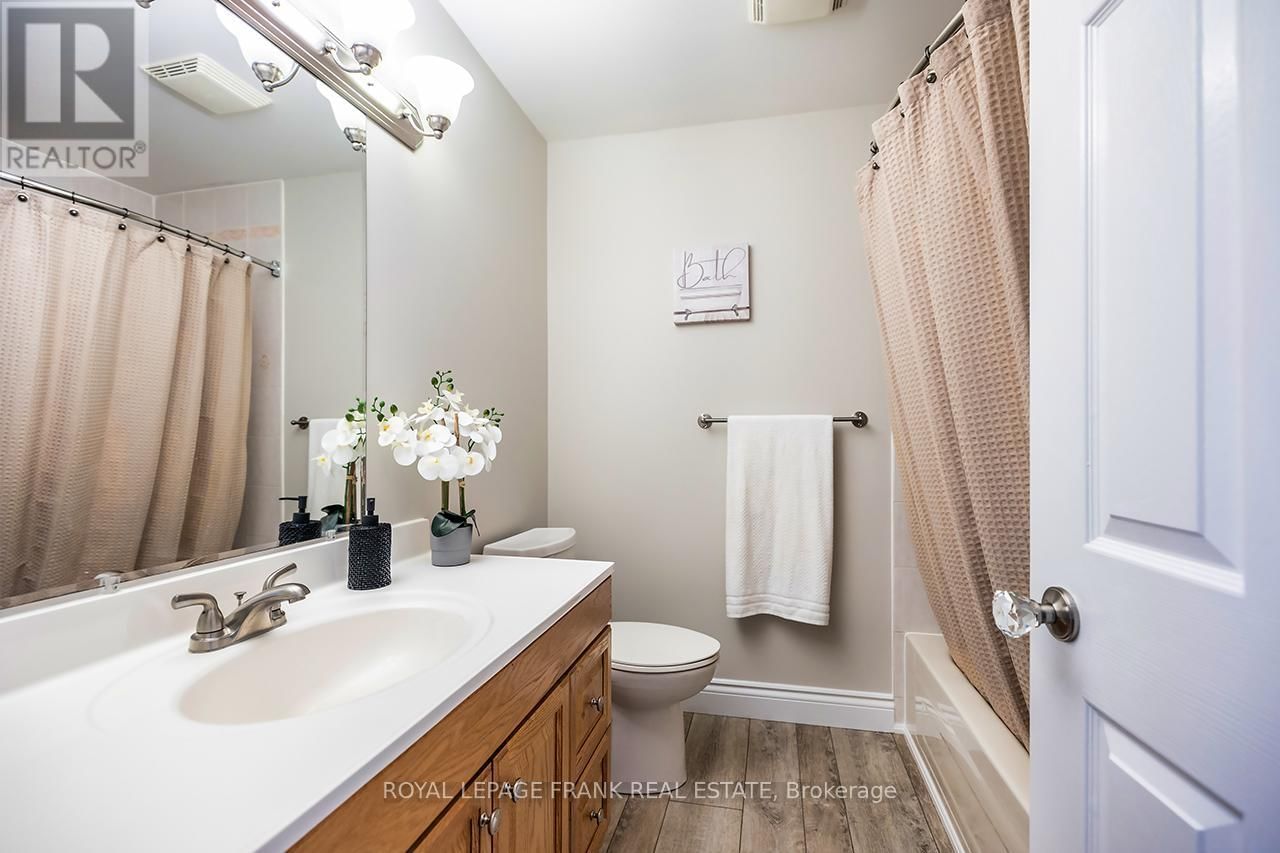 25 SHELLEY DRIVE Image 29