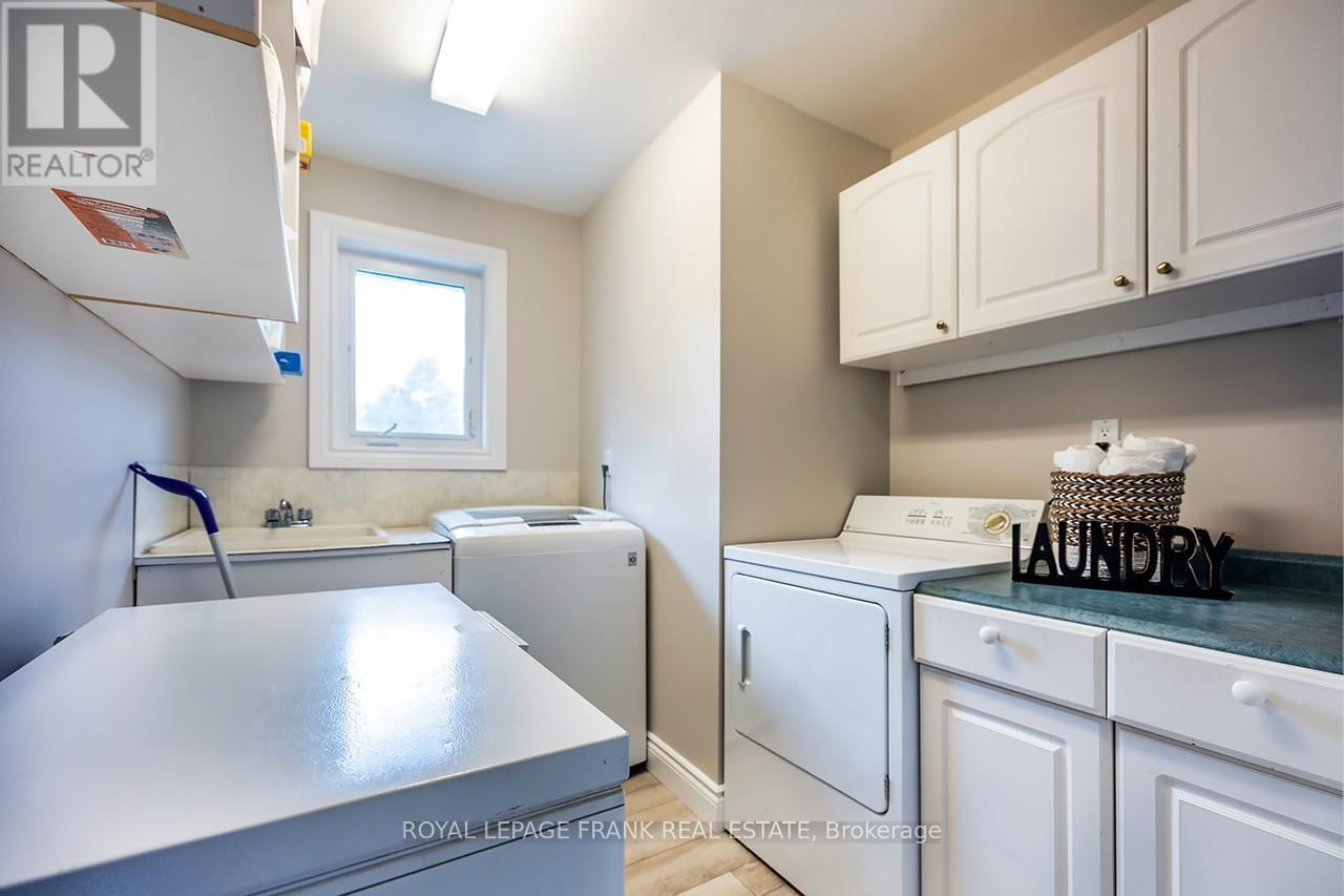 25 SHELLEY DRIVE Image 30
