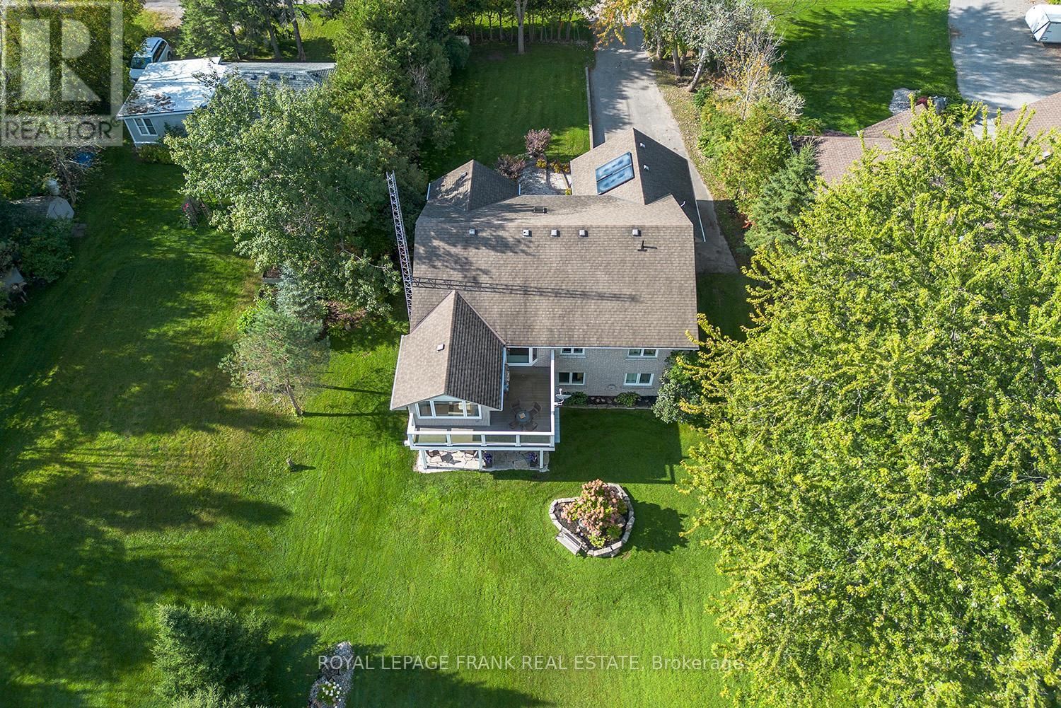 25 SHELLEY DRIVE Image 8