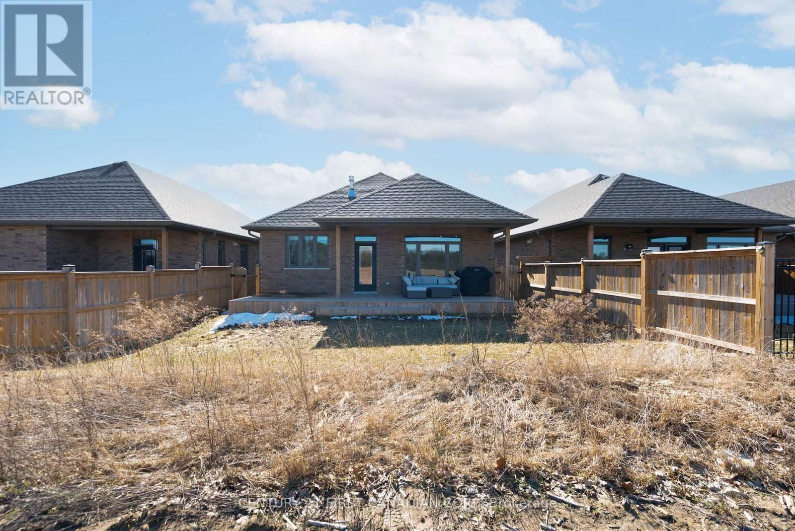 19 - 159 COLLINS WAY Image 34