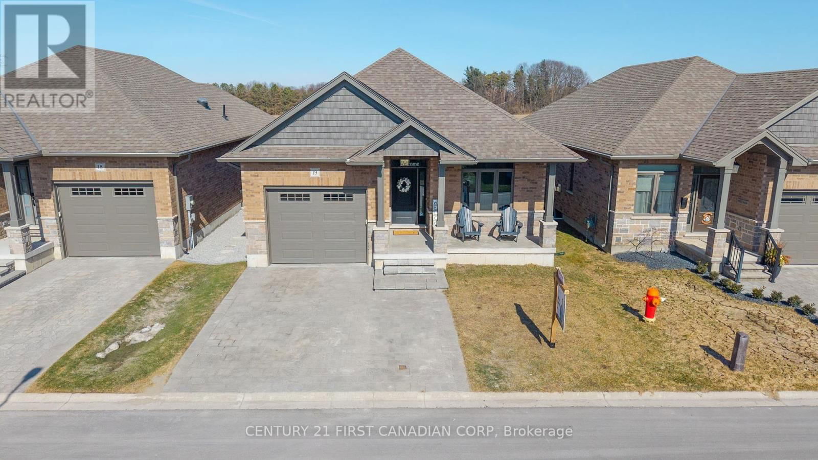 19 - 159 COLLINS WAY Image 37