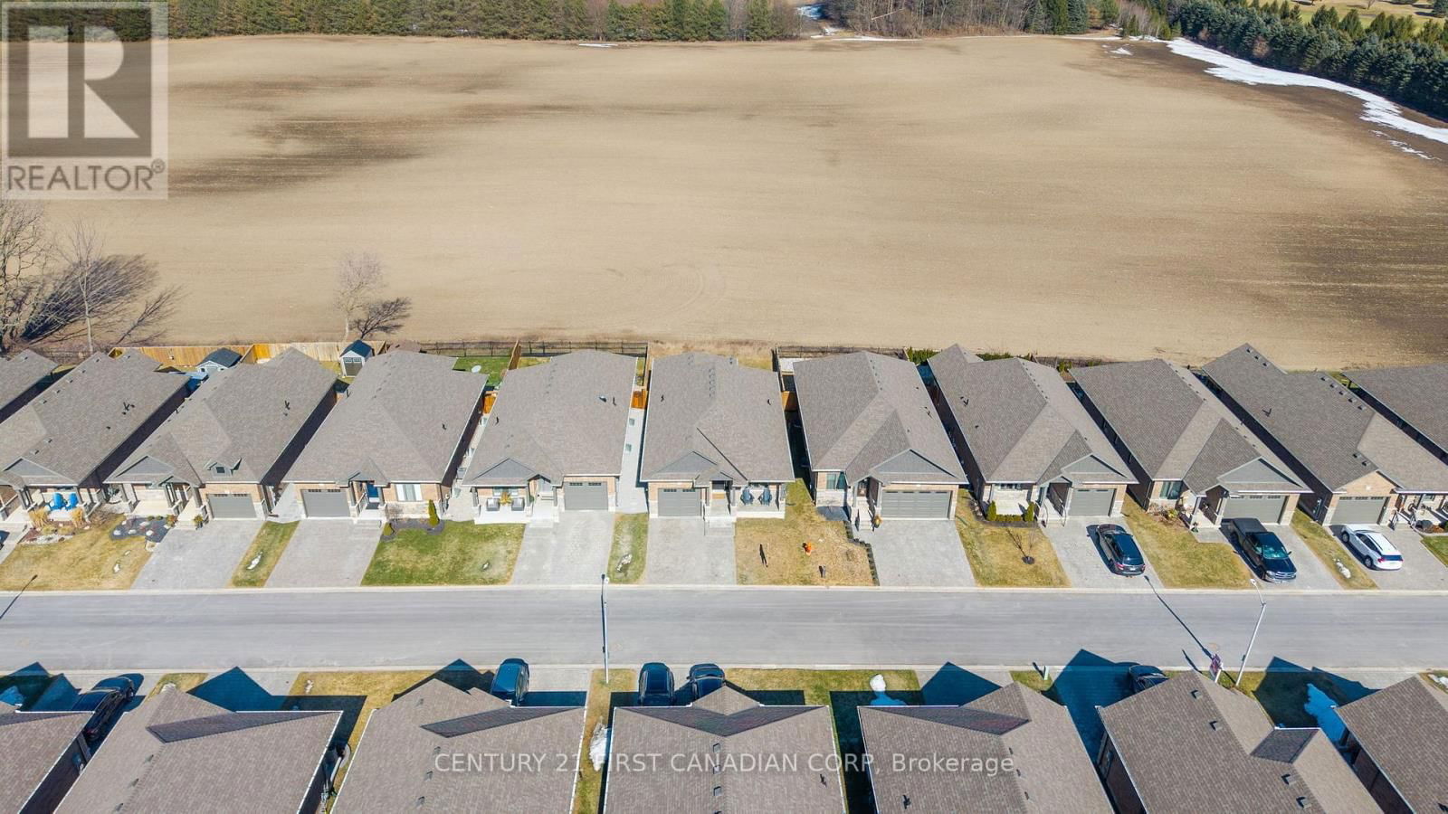 19 - 159 COLLINS WAY Image 39