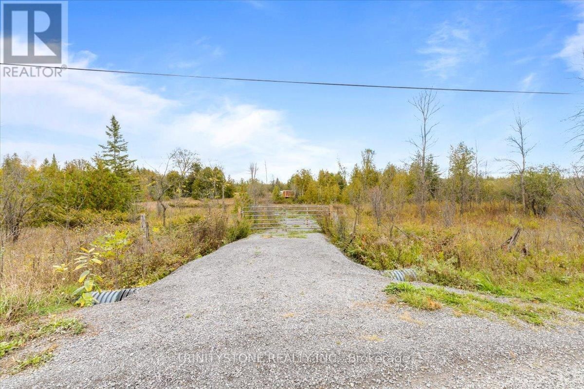 1754 KILMAURS SIDE ROAD Image 1