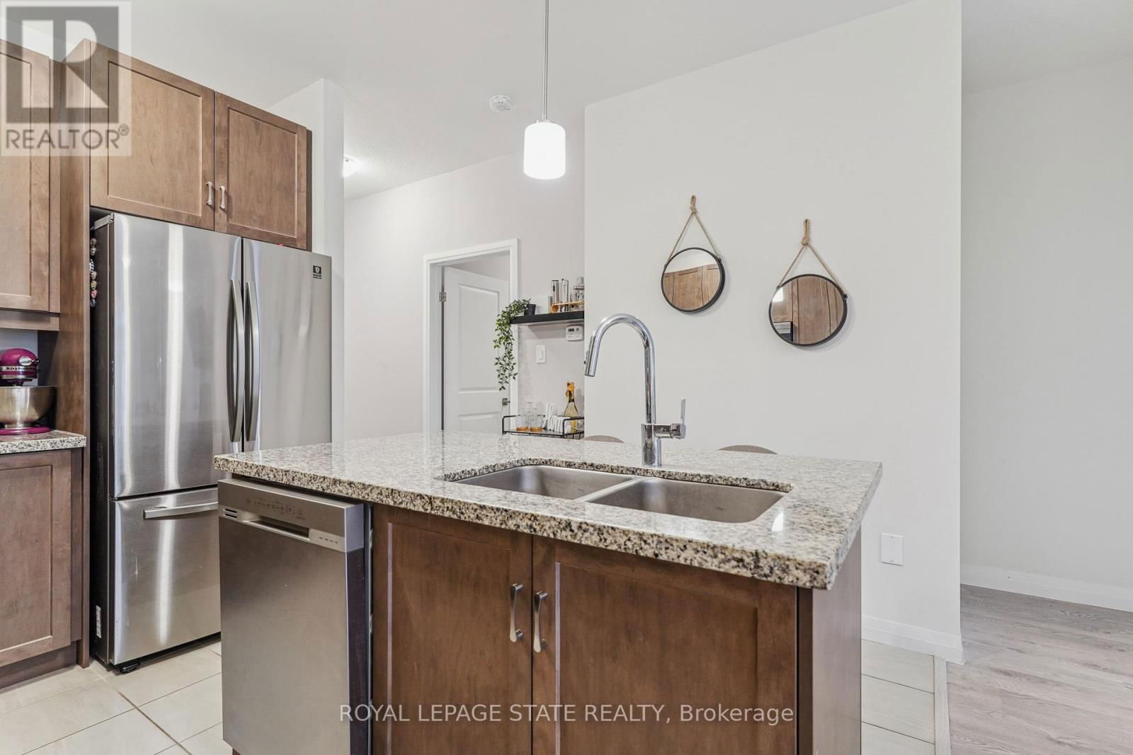 18 SOUTH COAST CIRCLE Image 14