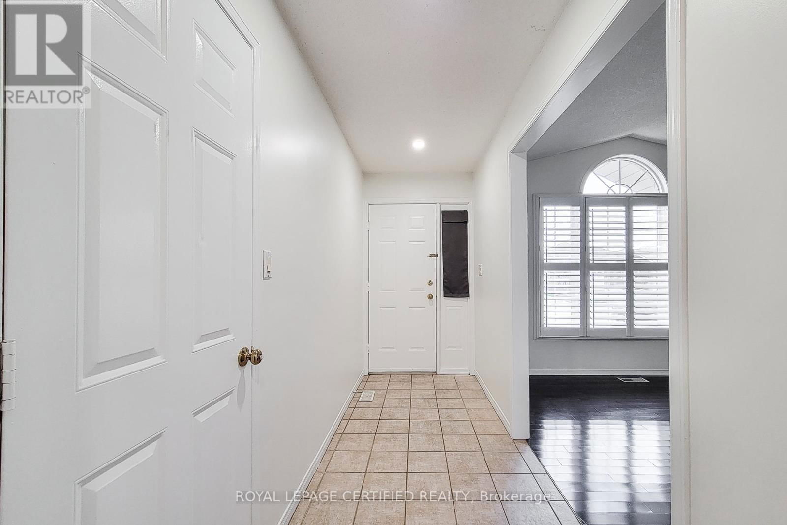482 BERKINDALE DRIVE NORTH Image 16