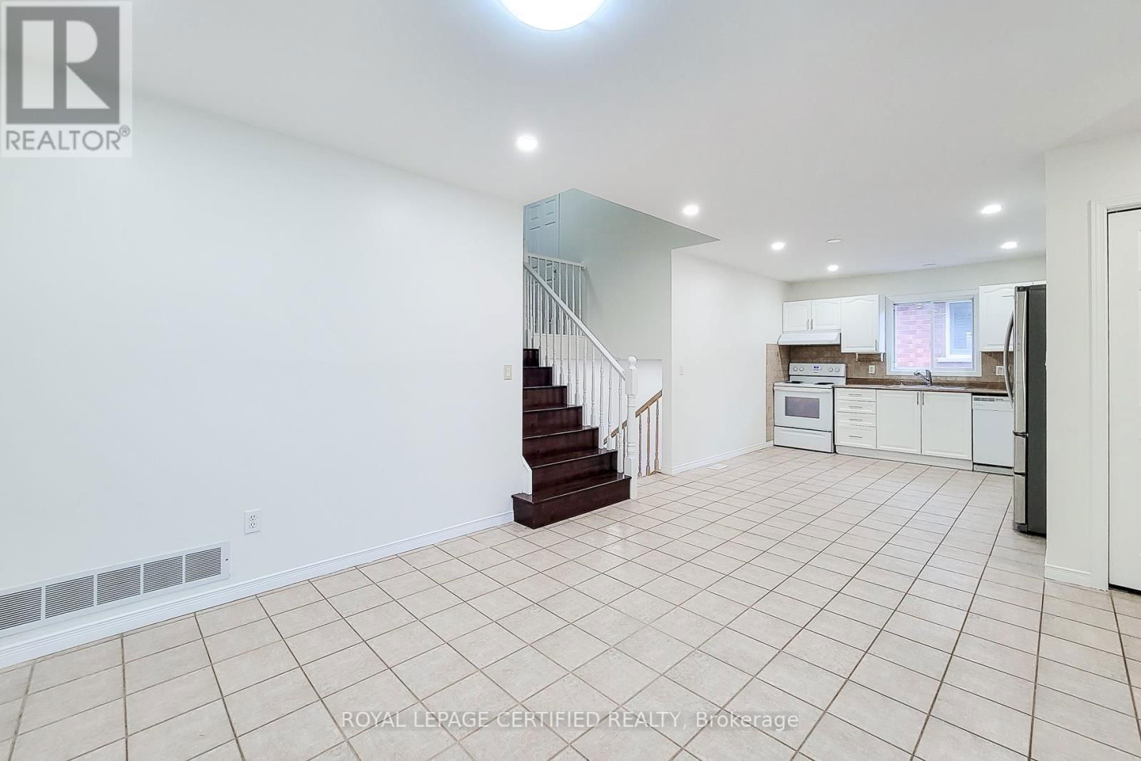 482 BERKINDALE DRIVE NORTH Image 23