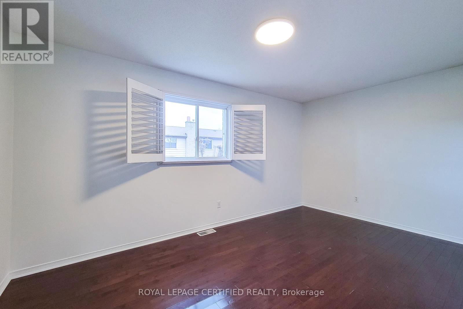 482 BERKINDALE DRIVE NORTH Image 32