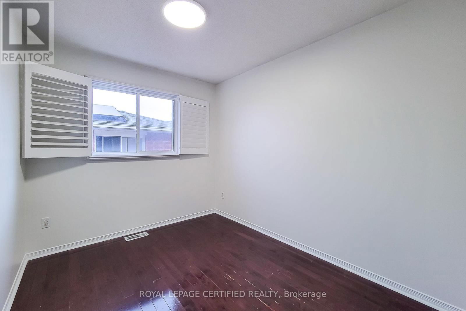 482 BERKINDALE DRIVE NORTH Image 34