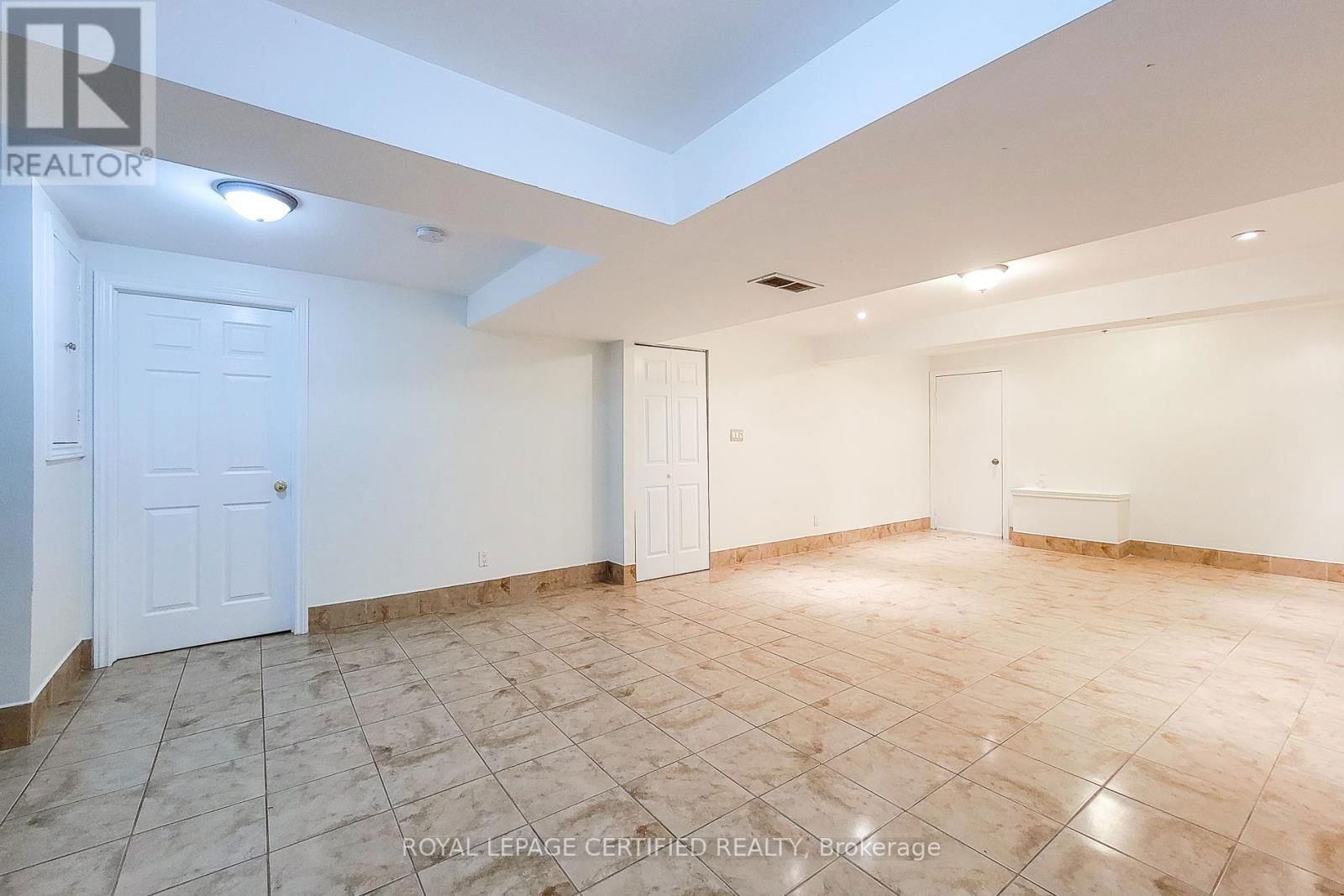 482 BERKINDALE DRIVE NORTH Image 37