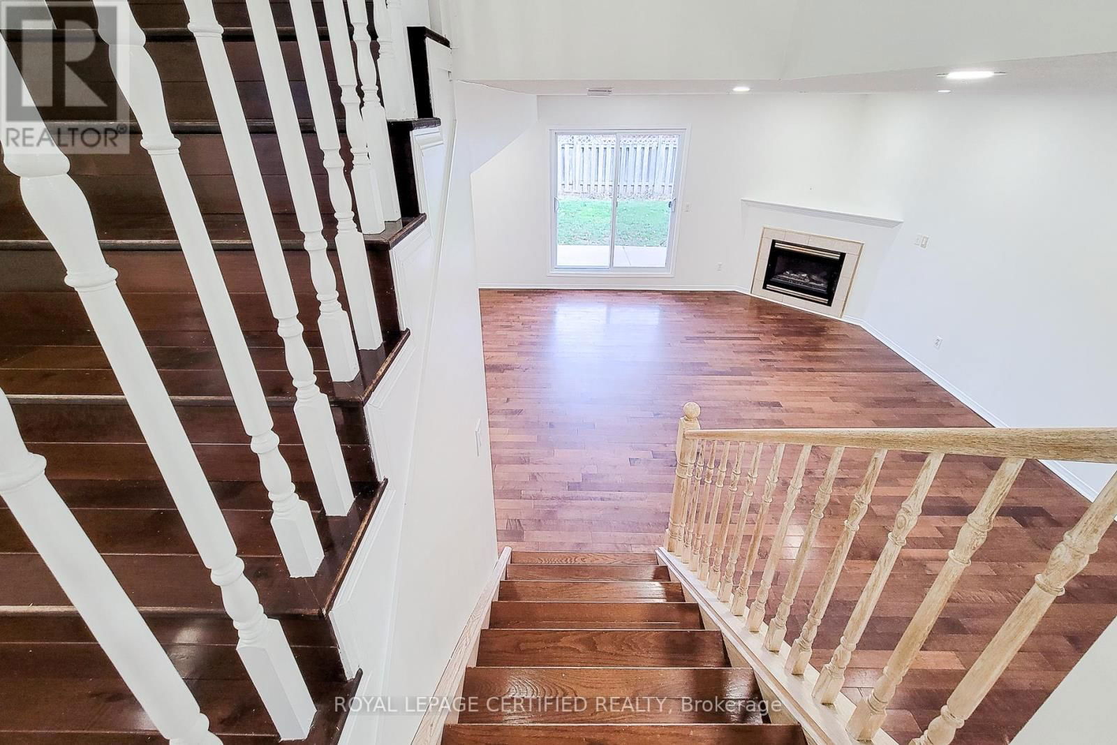 482 BERKINDALE DRIVE NORTH Image 39