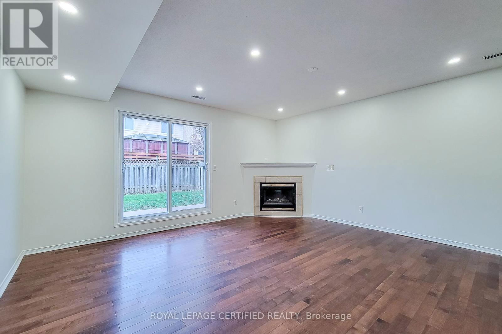 482 BERKINDALE DRIVE NORTH Image 7