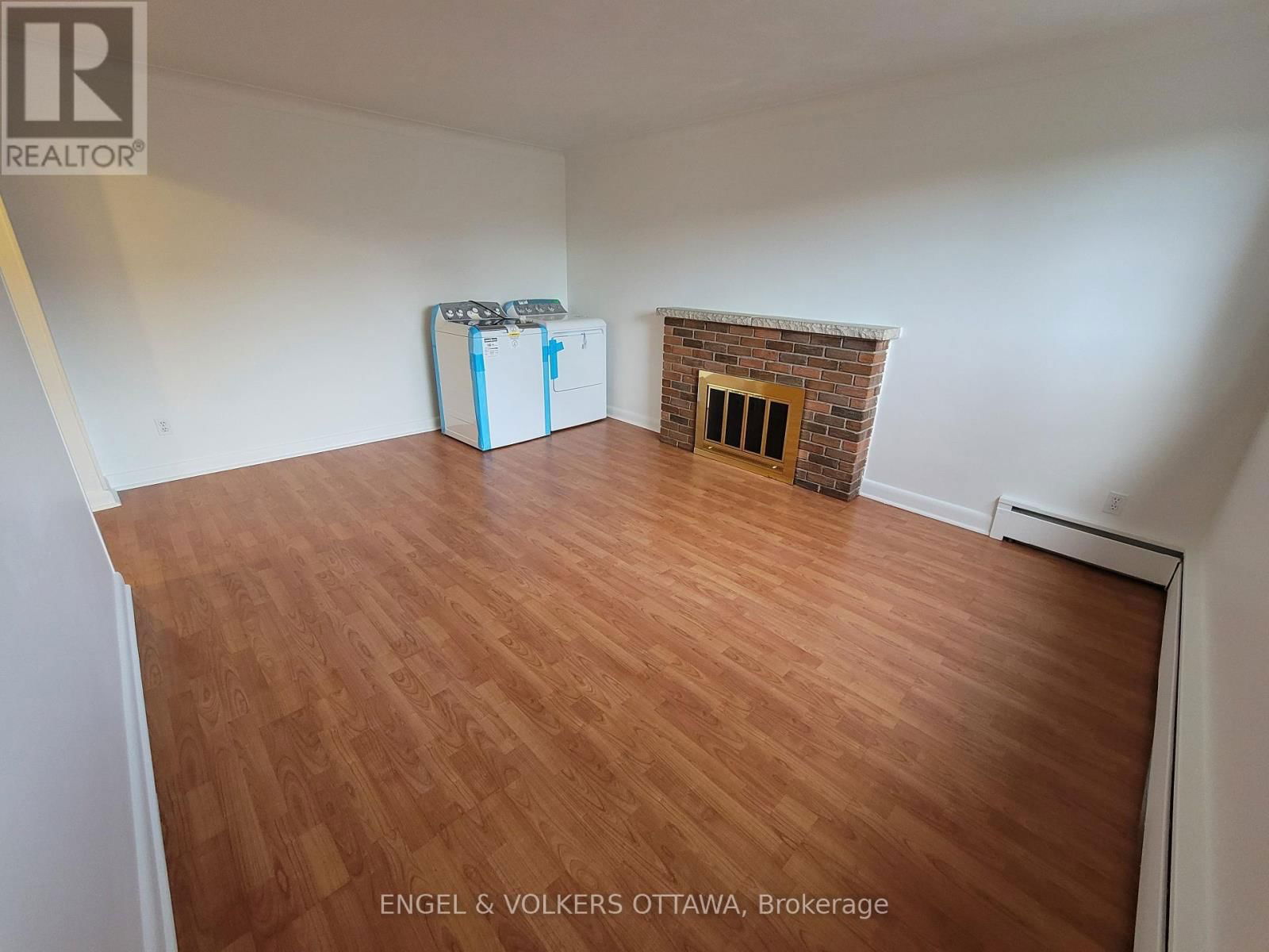 263 MICHEL CIRCLE Image 28