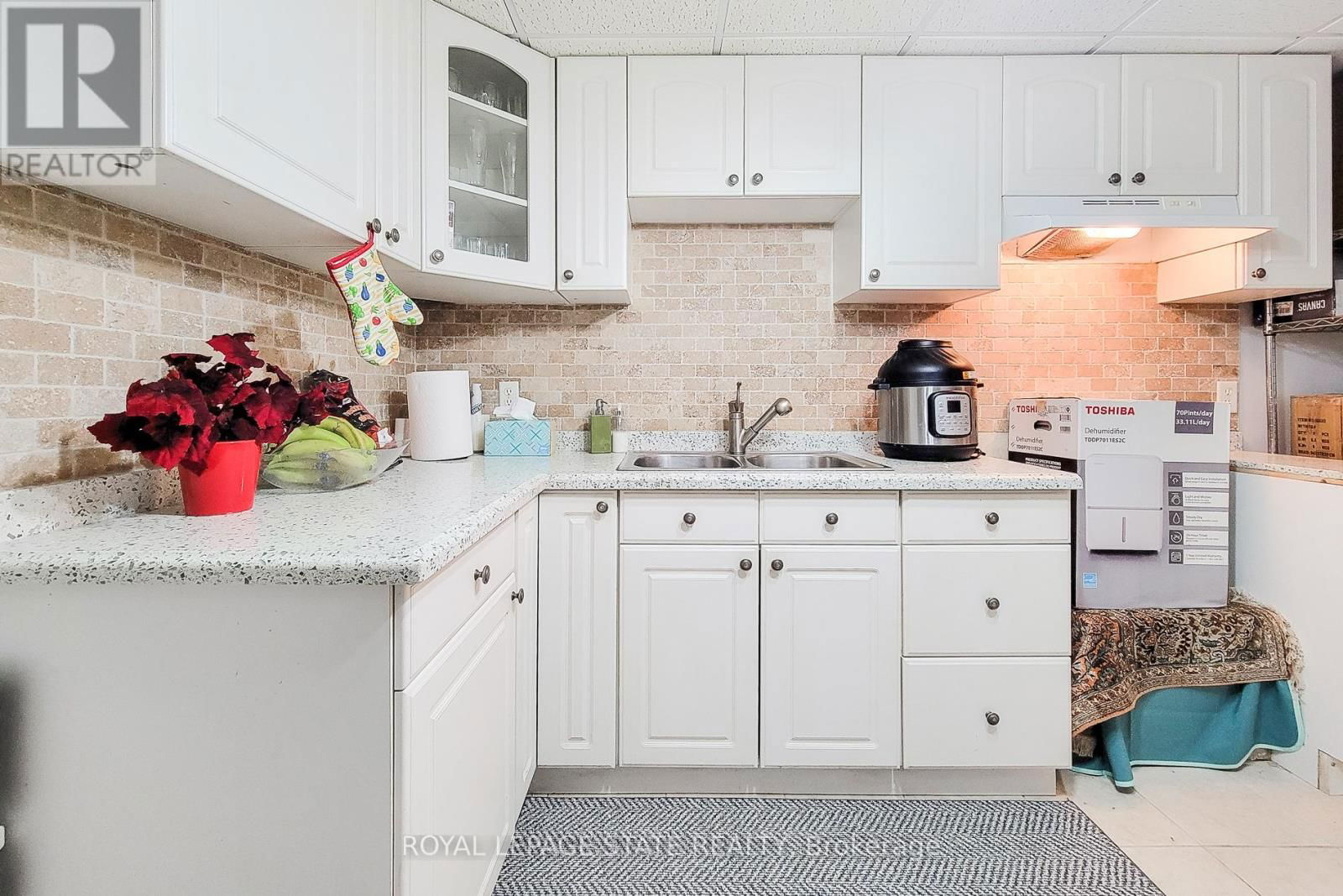 42 PEACHWOOD CRESCENT Image 39